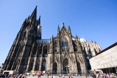 Top 1 - Things to do in Cologne: Follow the Pilgrims (and Tourists) to Cologne Cathedral